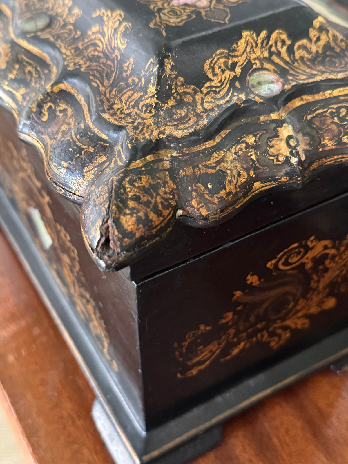 Antique Victorian Papier Mâché Box