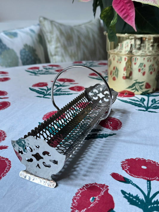 Reticulated Biscuit Basket