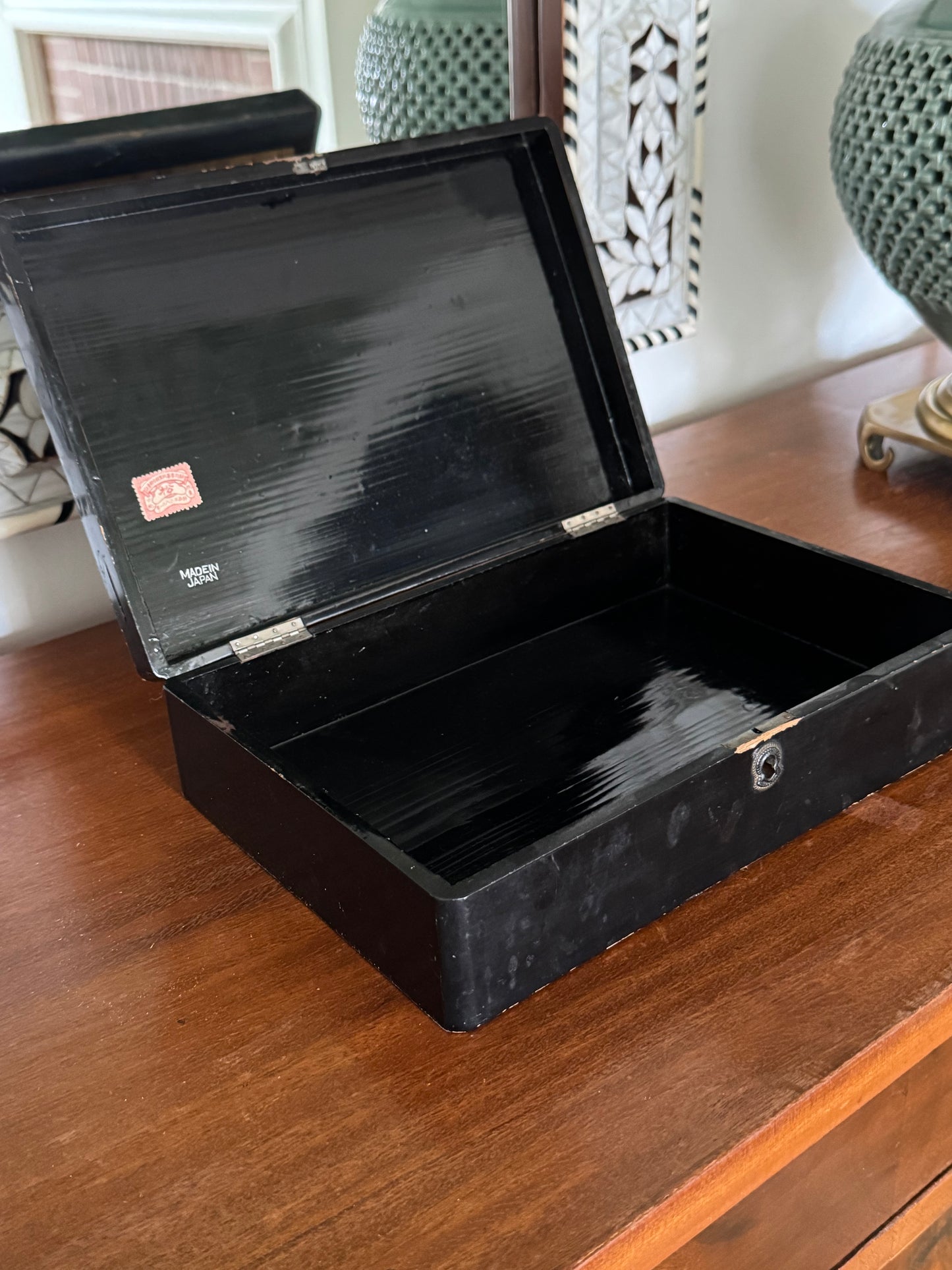 Japanese Floral Lacquer Box