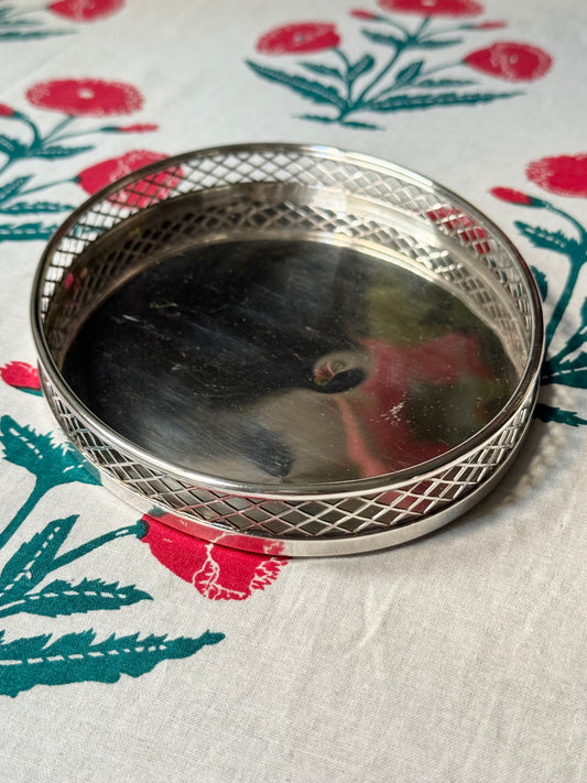 Petite Oval Gallery Tray