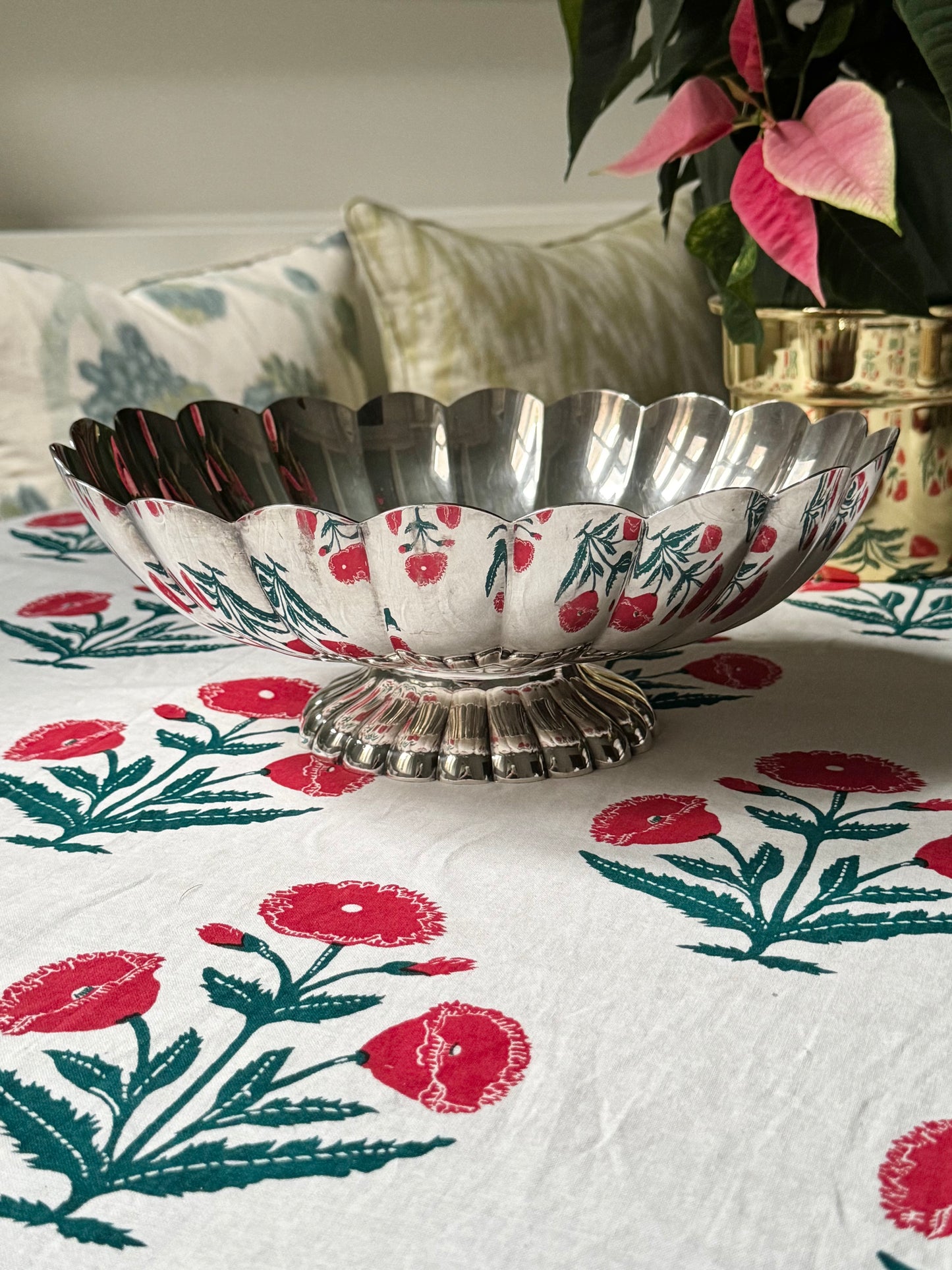 Scalloped Bowl