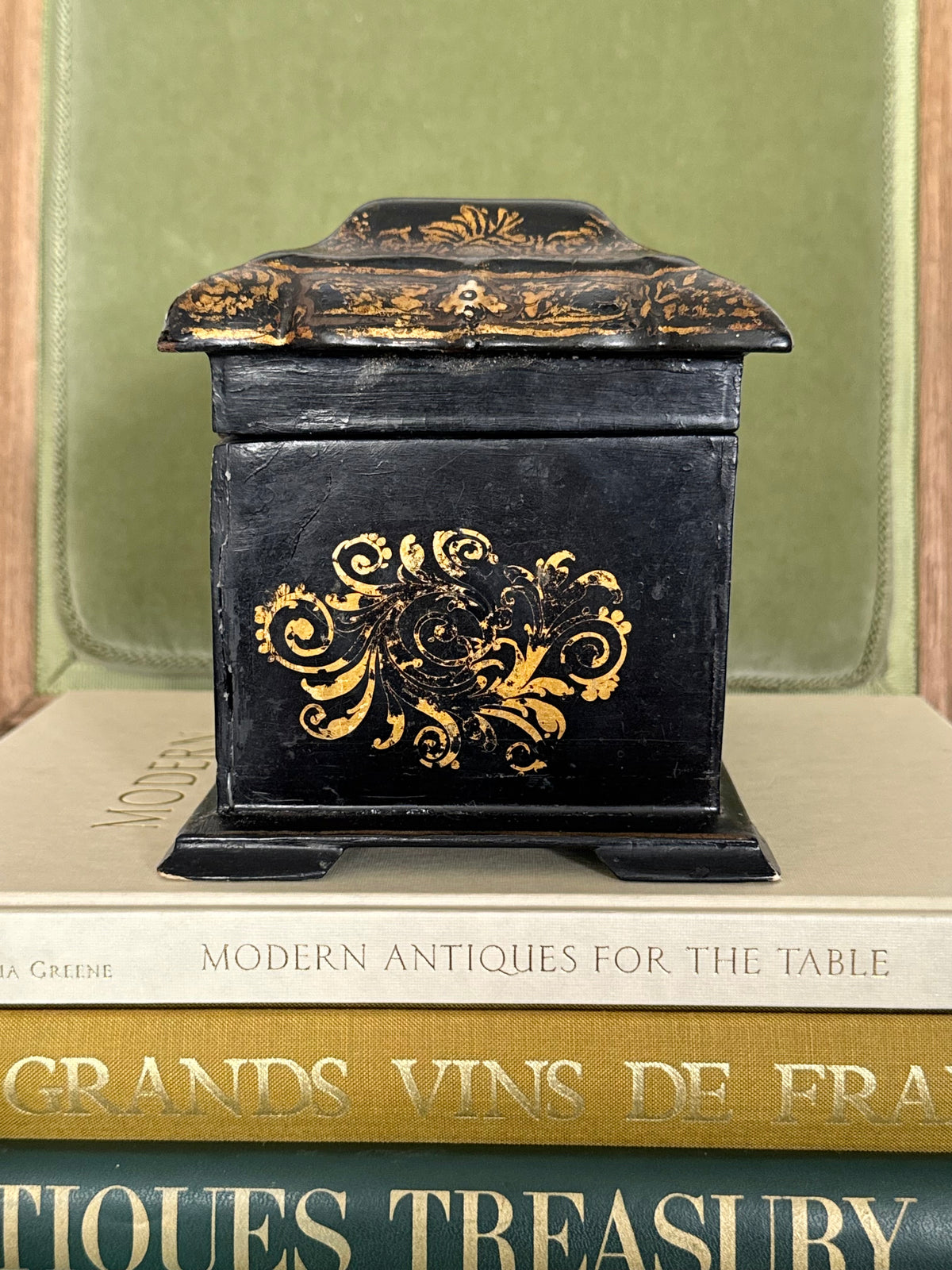 Antique Victorian Papier Mâché Box