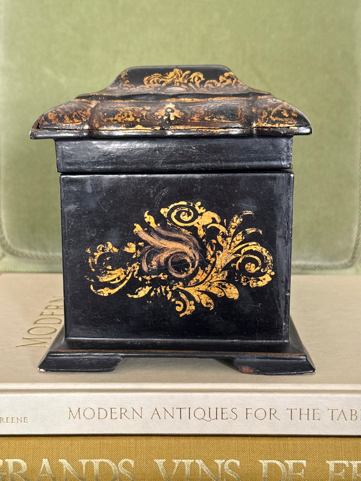 Antique Victorian Papier Mâché Box