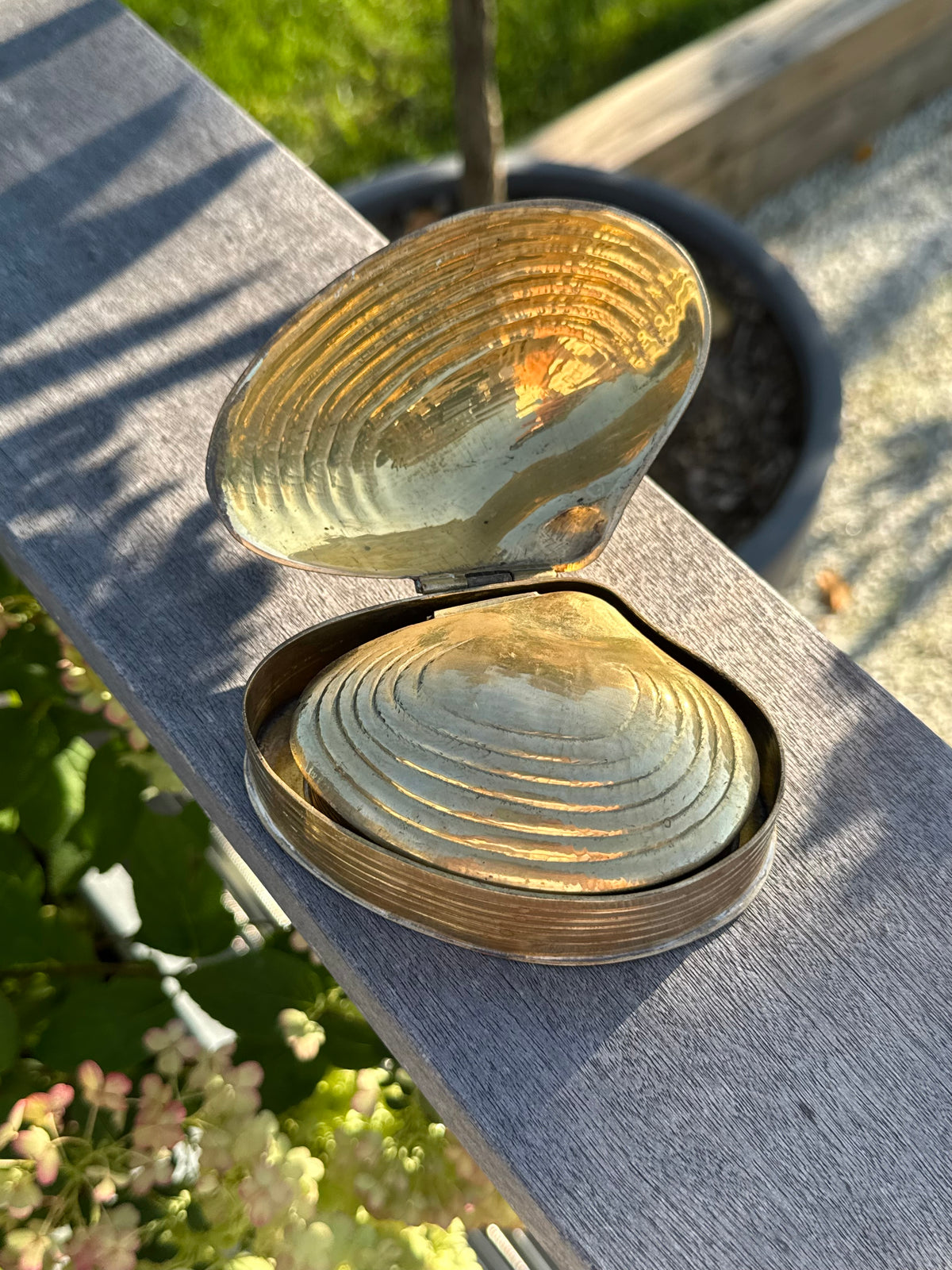 Nesting Brass Clam Boxes