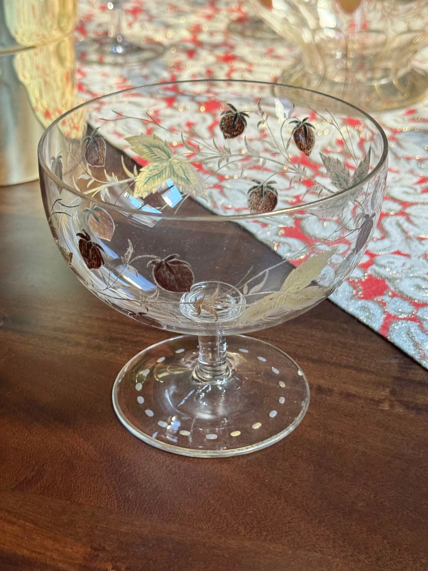 Gilt Strawberry Dessert Serving Set