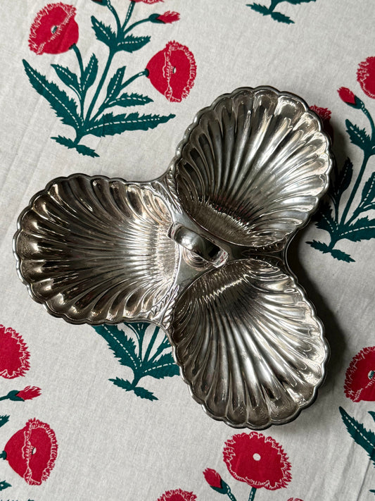 Scallop Shell Triple Server