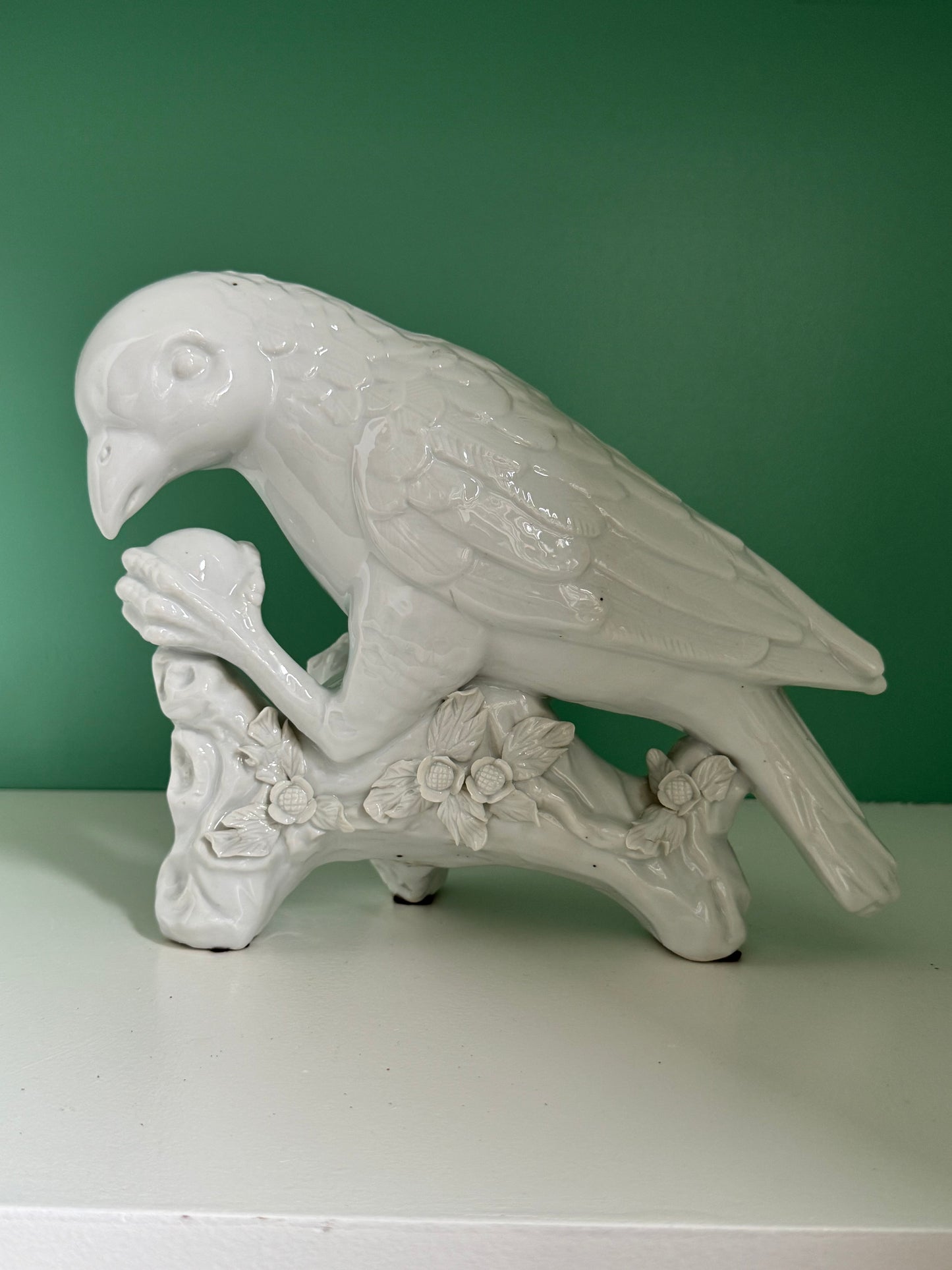 Pair of Blanc de Chine Birds