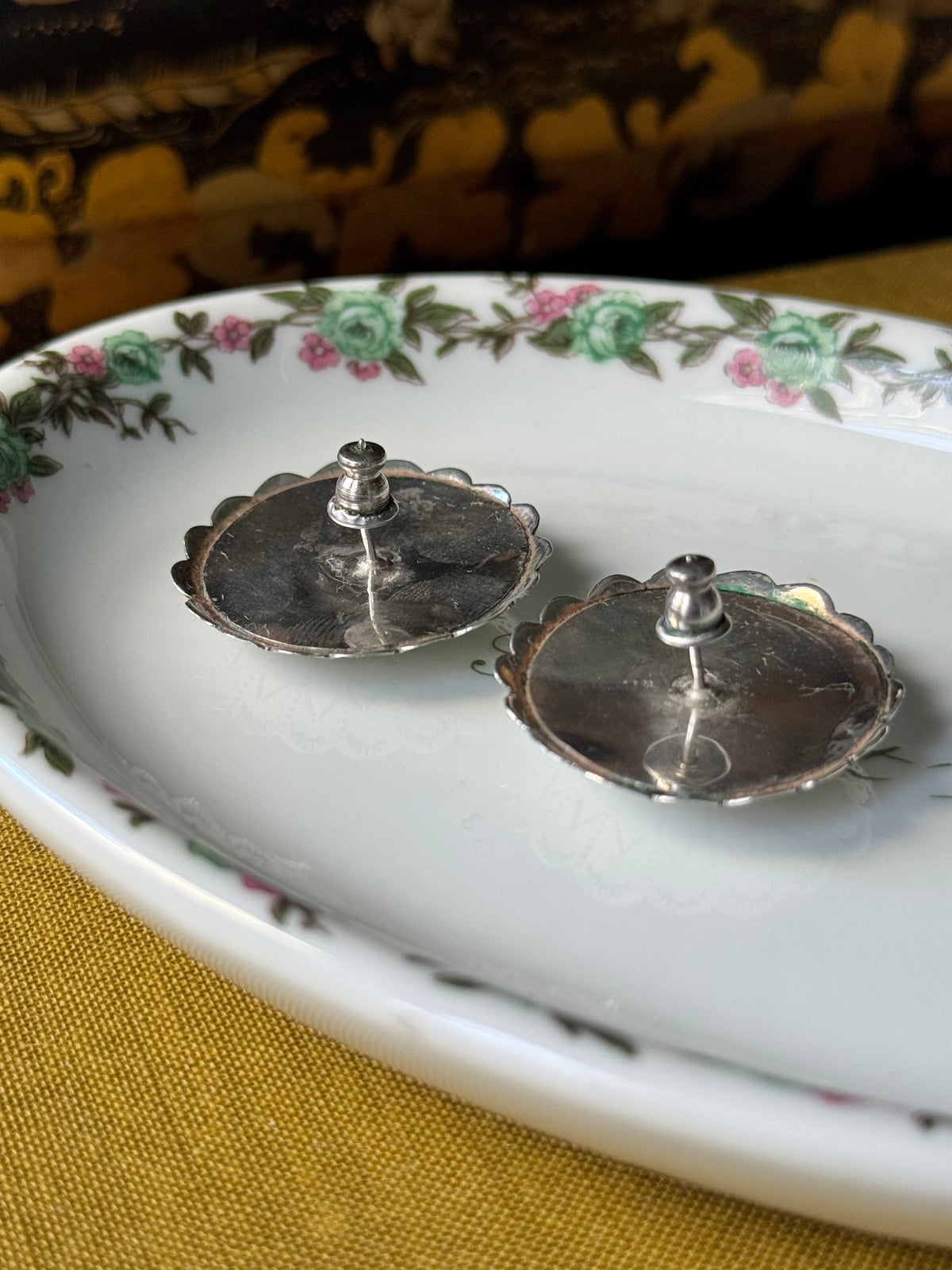 Scalloped Concho Earrings