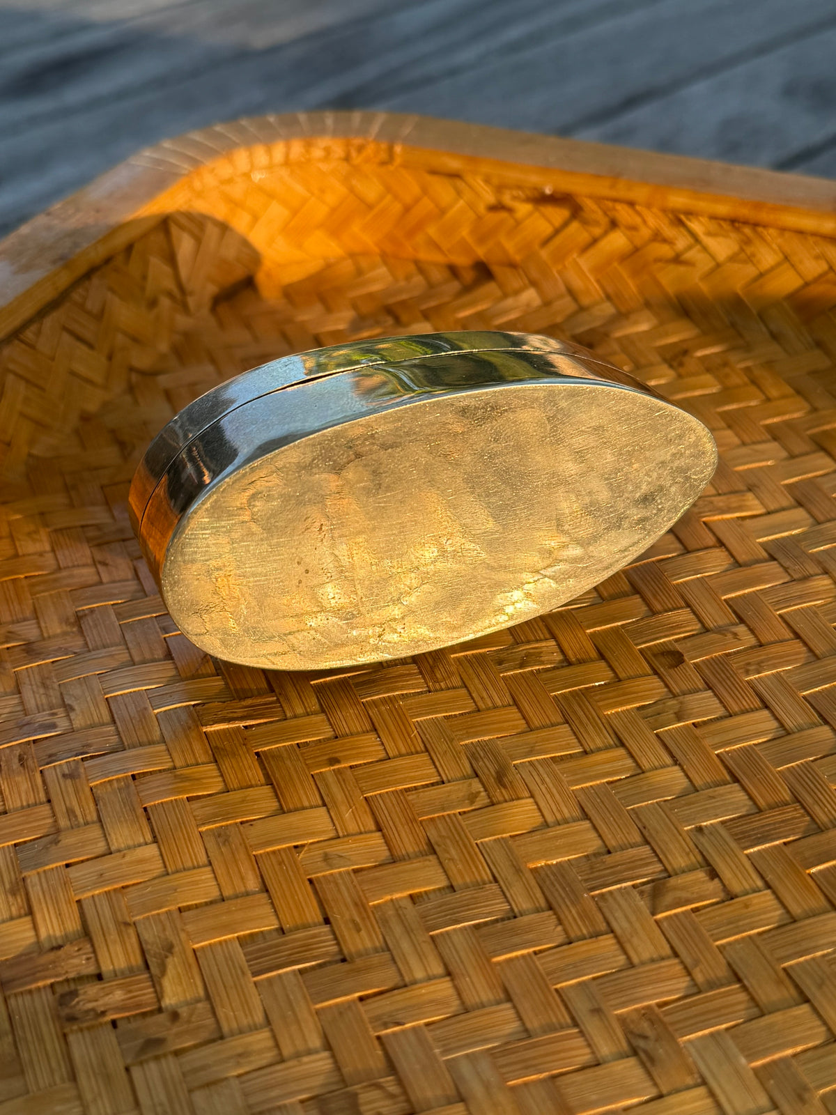 Pearlescent Shell Box