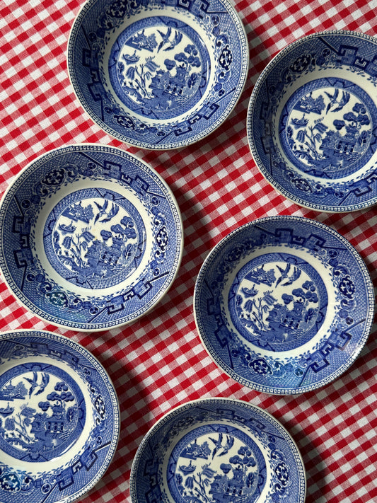Set of 6 Blue Willow Berry Bowls