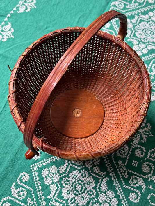 Vintage Nantucket Basket