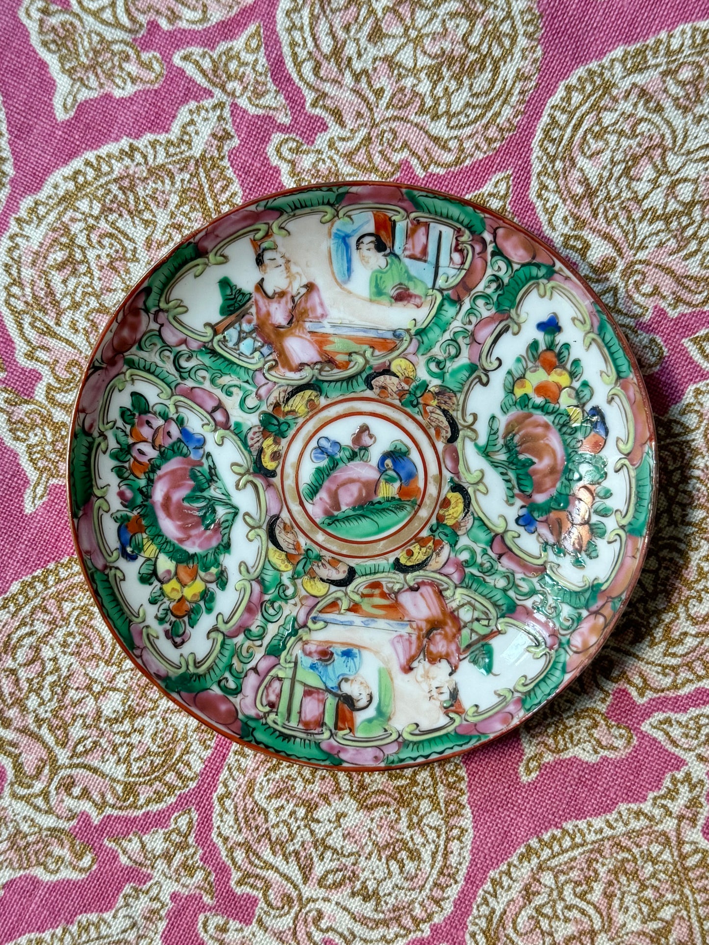 Rose Medallion Dish (4.25”)