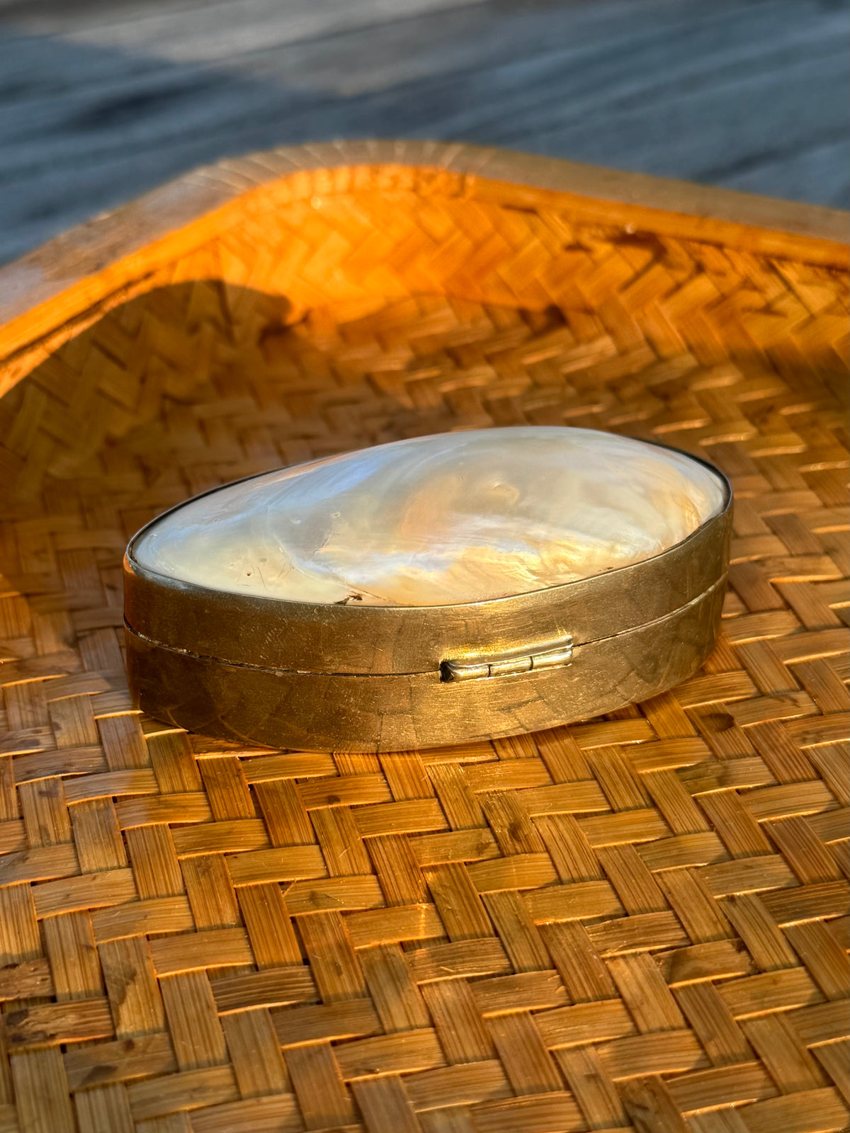 Pearlescent Shell Box