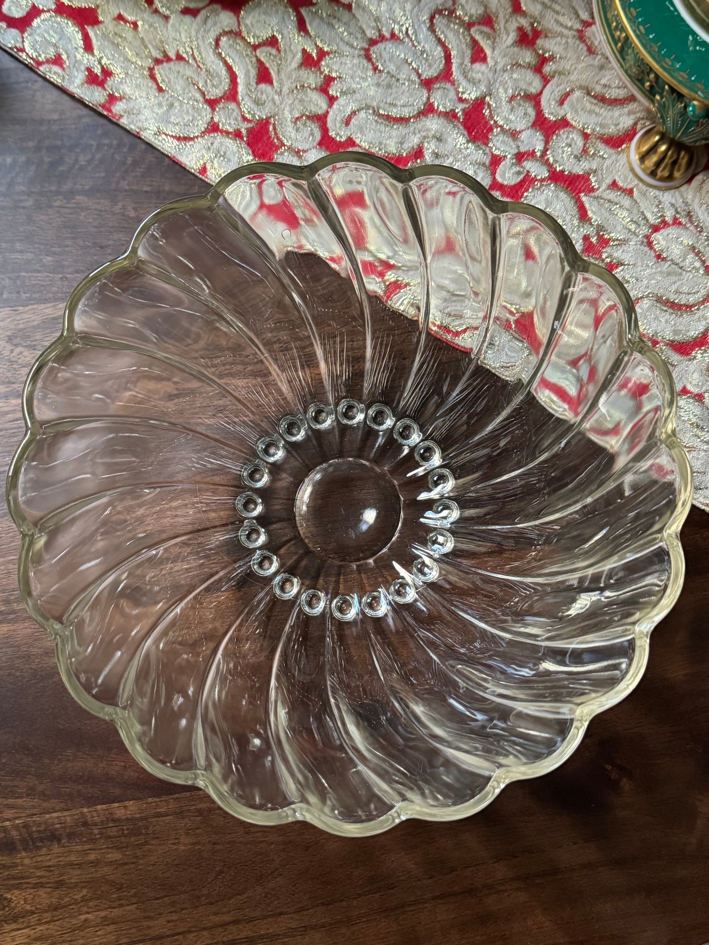 Swirl Glass Punch Bowl