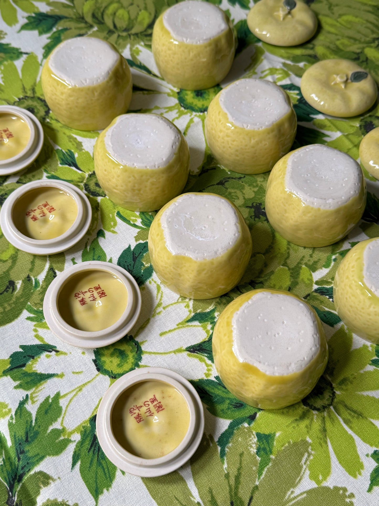 Set of 8 Lidded Porcelain Lemon Jars