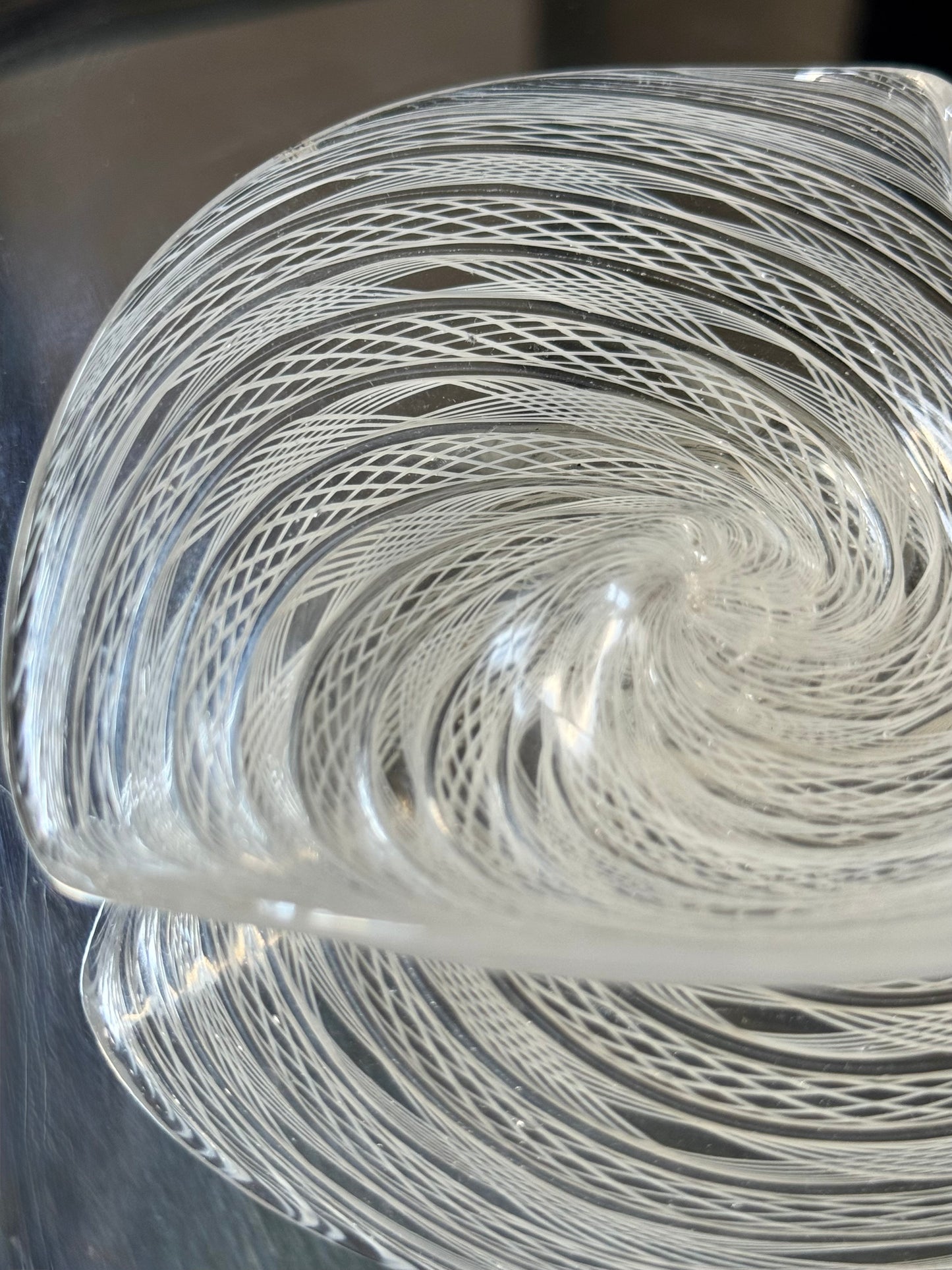White Murano Ribbon Dish